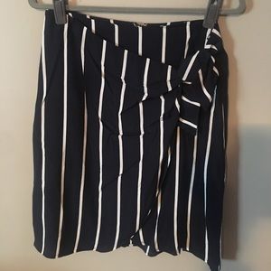 Navy and white stripe wrap skirt NWT